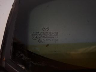 bontott MAZDA 3 Jobb hátsó Fixüveg (Ajtóban)