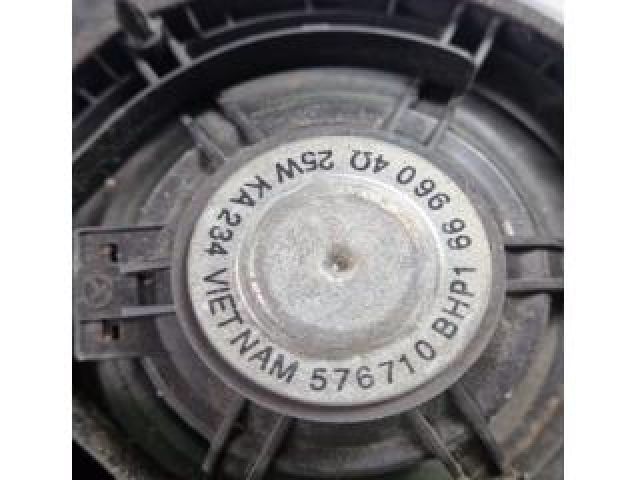 bontott MAZDA 3 Jobb hátsó Hangszóró