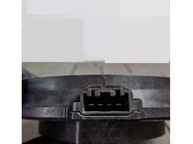 bontott MAZDA 3 Jobb hátsó Hangszóró