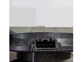 bontott MAZDA 3 Jobb hátsó Hangszóró