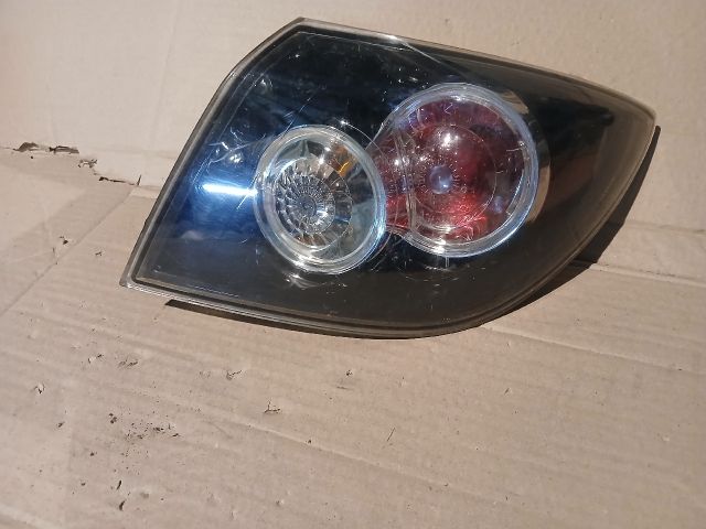 bontott MAZDA 3 Jobb Hátsó Lámpa