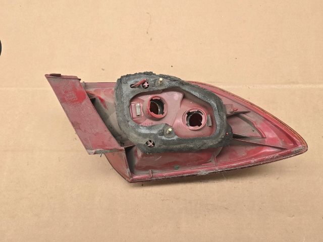 bontott MAZDA 3 Jobb Hátsó Lámpa