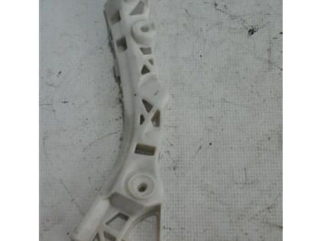 bontott MAZDA 3 Jobb hátsó Lökhárító Tartó (Műanyag)