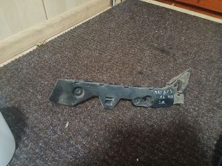 bontott MAZDA 3 Jobb hátsó Oldal Lökhárító Tartó (Műanyag)