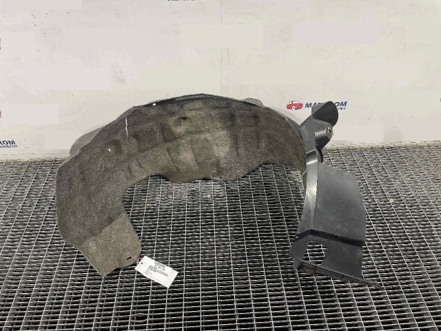 bontott MAZDA 3 Jobb hátsó Sárvédő