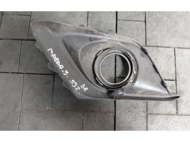 bontott MAZDA 3 Jobb Ködfényszóró Lámpakeret