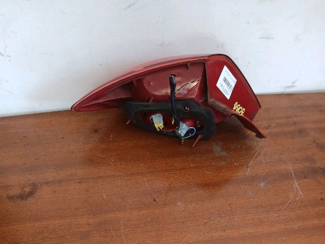 bontott MAZDA 3 Jobb Külső Hátsó Lámpa