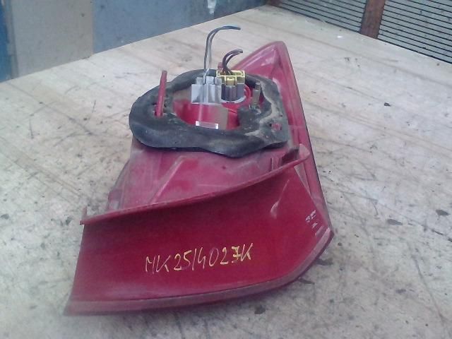 bontott MAZDA 3 Jobb Külső Hátsó Lámpa