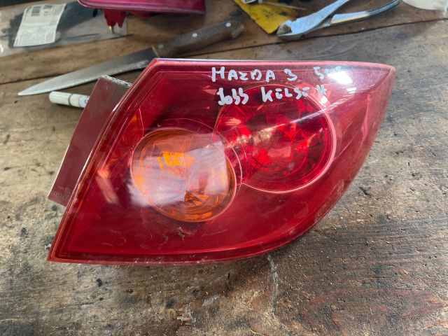 bontott MAZDA 3 Jobb Külső Hátsó Lámpa