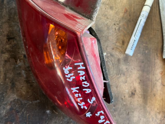 bontott MAZDA 3 Jobb Külső Hátsó Lámpa