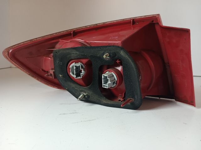 bontott MAZDA 3 Jobb Külső Hátsó Lámpa