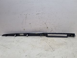 bontott MAZDA 3 Jobb Műszerfal Díszléc