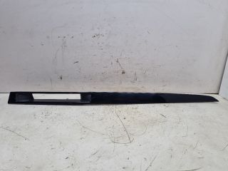 bontott MAZDA 3 Jobb Műszerfal Díszléc