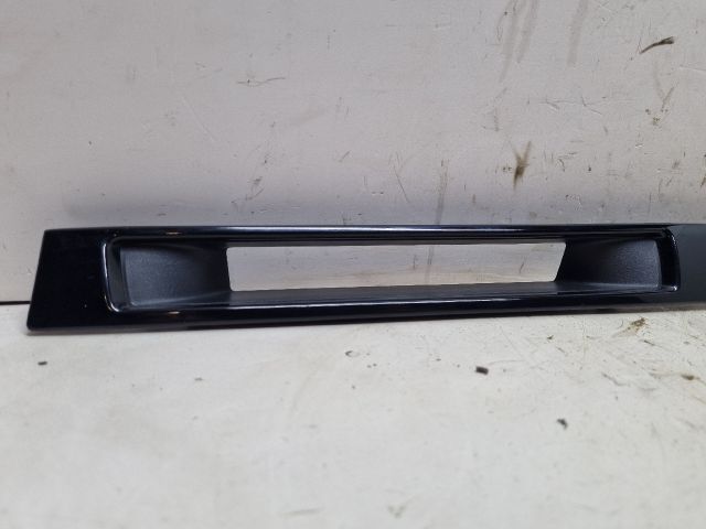 bontott MAZDA 3 Jobb Műszerfal Díszléc