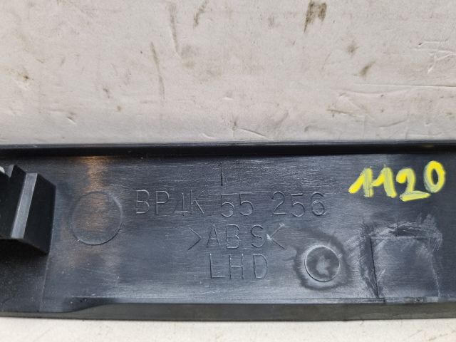 bontott MAZDA 3 Jobb Műszerfal Díszléc