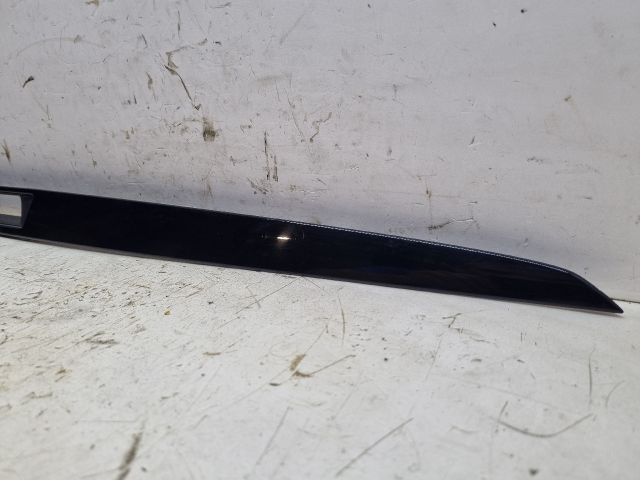 bontott MAZDA 3 Jobb Műszerfal Díszléc