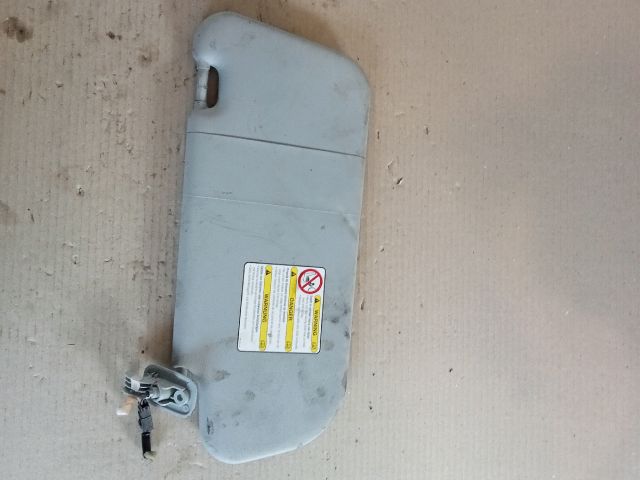 bontott MAZDA 3 Jobb Napellenző