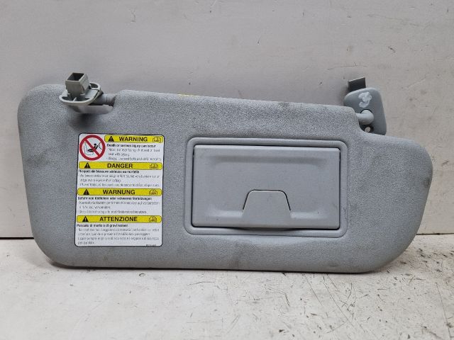 bontott MAZDA 3 Jobb Napellenző