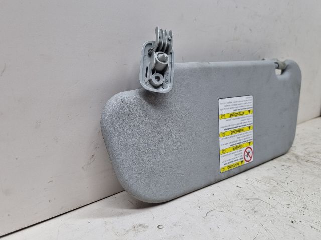 bontott MAZDA 3 Jobb Napellenző