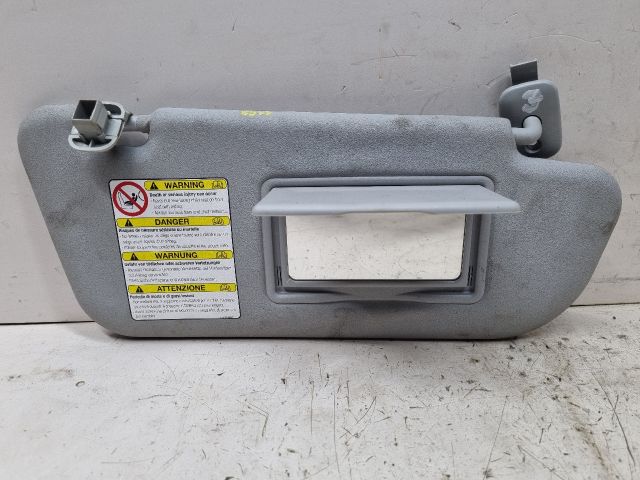 bontott MAZDA 3 Jobb Napellenző