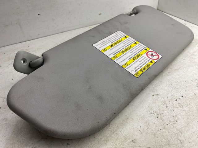 bontott MAZDA 3 Jobb Napellenző