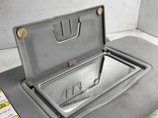 bontott MAZDA 3 Jobb Napellenző