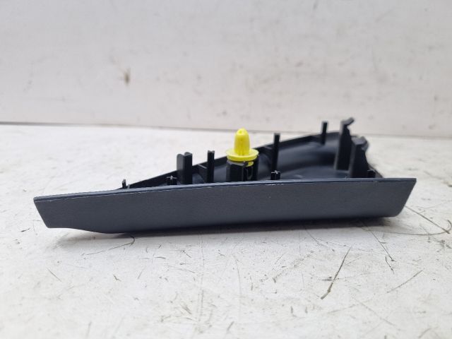 bontott MAZDA 3 Jobb Visszapillantó Tükör Talp Burkolat