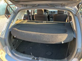 bontott MAZDA 3 Kalaptartó