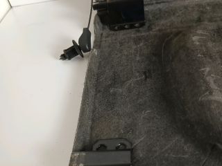 bontott MAZDA 3 Kalaptartó