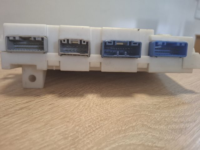 bontott MAZDA 3 Komfort Elektronika