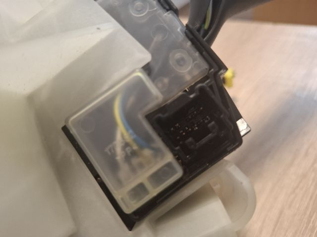 bontott MAZDA 3 Komplett Kormánykapcsoló (Bajuszkapcsoló)