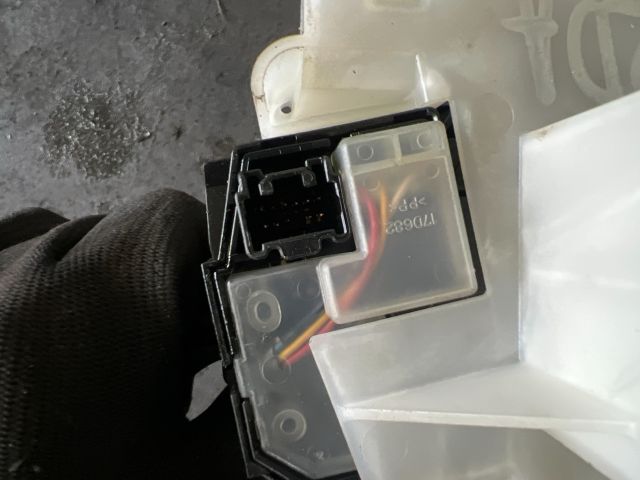 bontott MAZDA 3 Komplett Kormánykapcsoló (Bajuszkapcsoló)