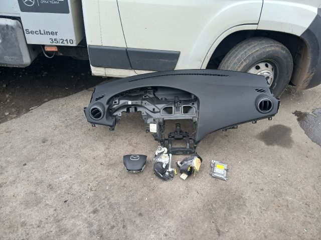 bontott MAZDA 3 Komplett Légzsák Szett