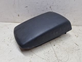 bontott MAZDA 3 Könyöklő