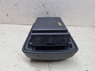 bontott MAZDA 3 Könyöklő