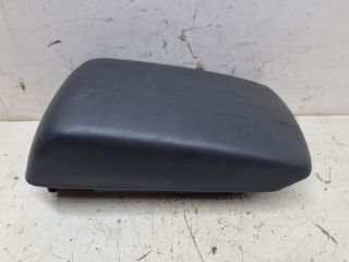 bontott MAZDA 3 Könyöklő