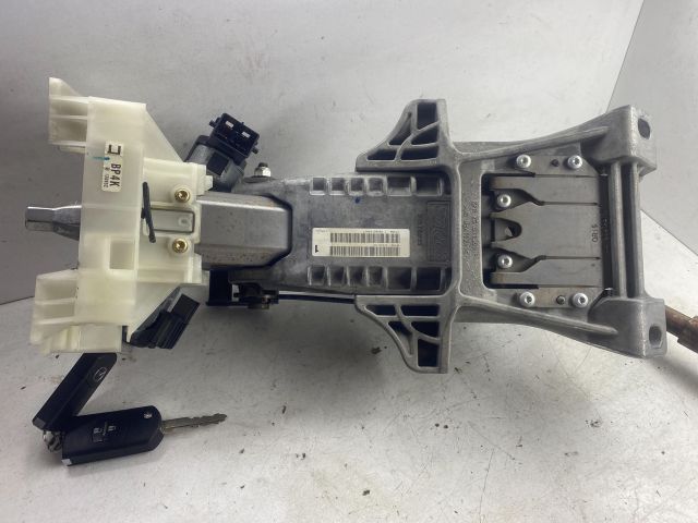 bontott MAZDA 3 Kormányoszlop