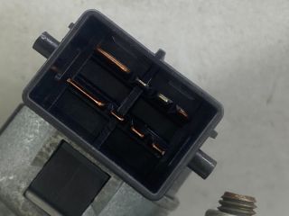 bontott MAZDA 3 Kormányoszlop