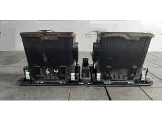 bontott MAZDA 3 Középső Szellőző