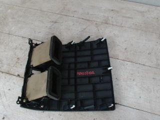 bontott MAZDA 3 Középső Szellőző