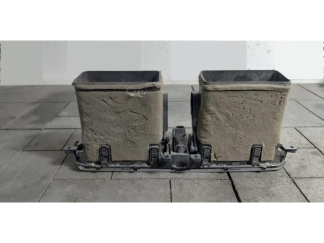 bontott MAZDA 3 Középső Szellőző