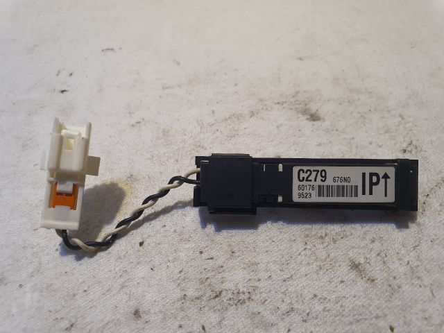 bontott MAZDA 3 Kulcs Nélküli Nyitás Jeladó