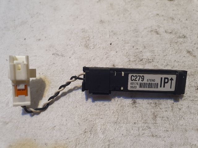 bontott MAZDA 3 Kulcs Nélküli Nyitás Jeladó