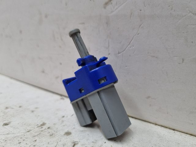 bontott MAZDA 3 Kuplung Pedál Kapcsoló