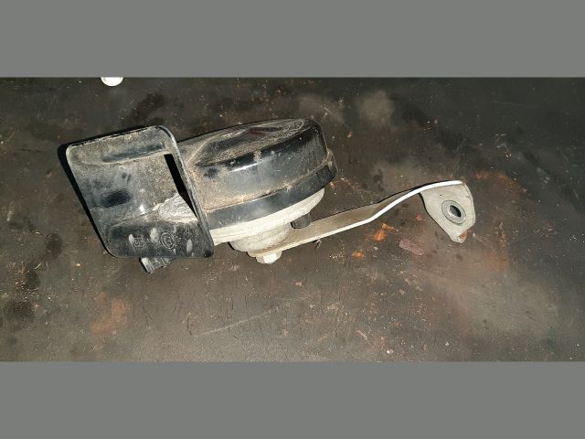 bontott MAZDA 3 Kürt