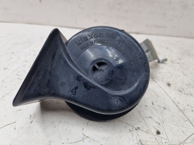 bontott MAZDA 3 Kürt