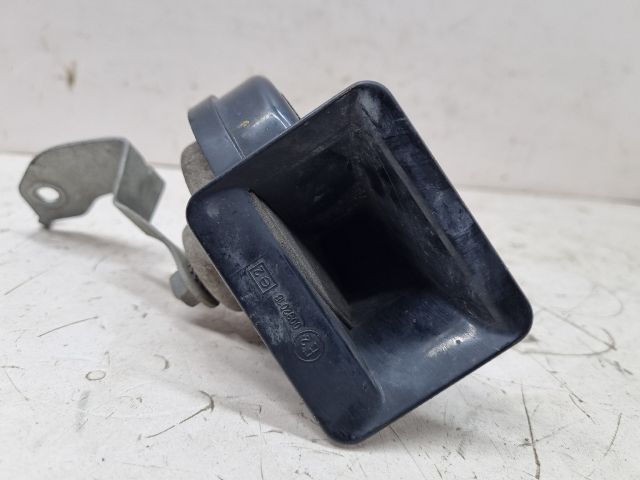 bontott MAZDA 3 Kürt