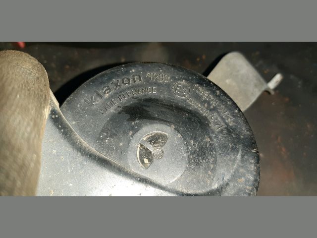 bontott MAZDA 3 Kürt