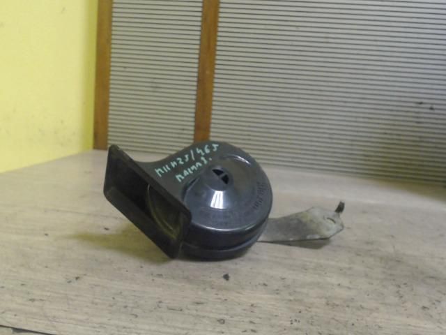 bontott MAZDA 3 Kürt