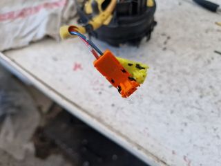 bontott MAZDA 3 Légzsák Átvezető Szalagkábel